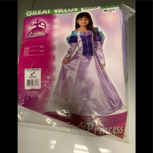 NWT pirincess costume